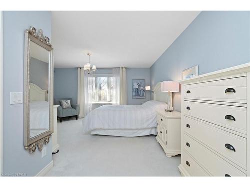 4-310 Ridge Road S, Ridgeway, ON - Indoor Photo Showing Bedroom