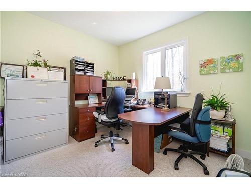 10 Meadowbrook Boulevard, Tiny, ON - Indoor Photo Showing Office