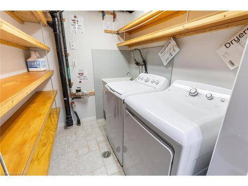 40 River Road, Mississauga, ON - Indoor Photo Showing Laundry Room