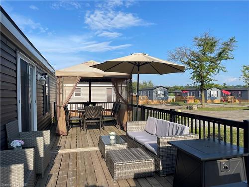 1501 Line 8 Road, Niagara-On-The-Lake, ON - Outdoor With Deck Patio Veranda With Exterior