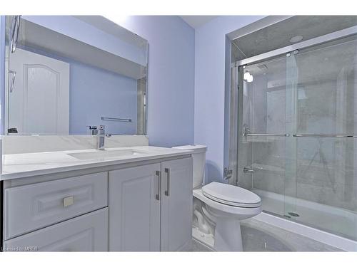 5952 Grossbeak Drive, Mississauga, ON - Indoor Photo Showing Bathroom