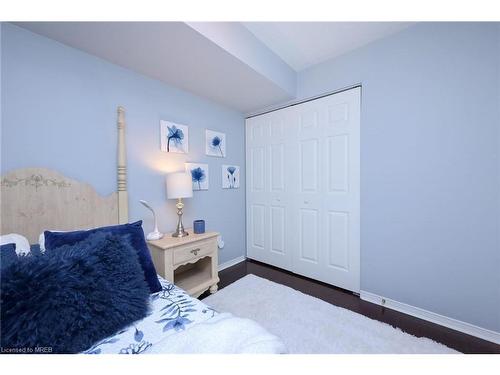 5-55 Bristol Road E, Mississauga, ON - Indoor Photo Showing Bedroom
