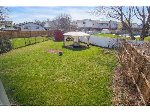Bsmt-24 Tara Crescent, Thorold, ON - Outdoor With Backyard