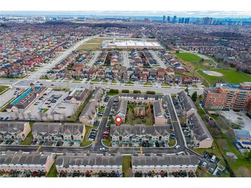 117-1050 Bristol Road W, Mississauga, ON - Outdoor With View