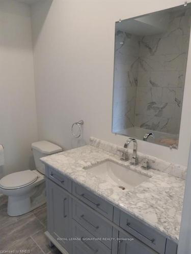 168 Alma Street, Rockwood, ON - Indoor Photo Showing Bathroom