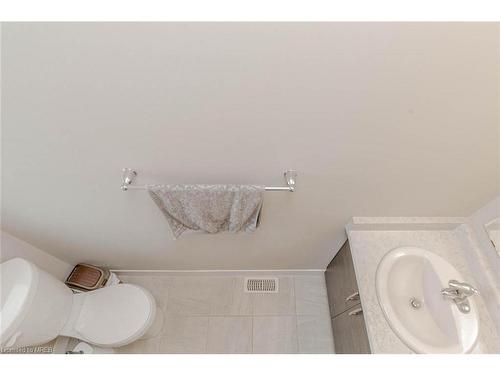 73 Wilkinson Avenue, Cambridge, ON - Indoor Photo Showing Bathroom