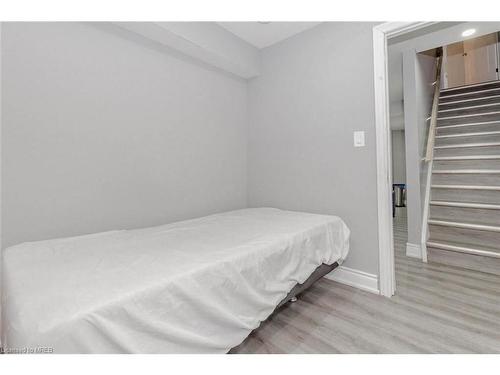 73 Wilkinson Avenue, Cambridge, ON - Indoor Photo Showing Bedroom