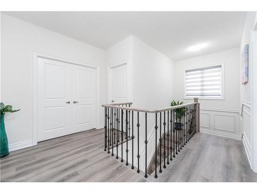 3 Grierson Trail, Waterdown, ON - Indoor Photo Showing Other Room