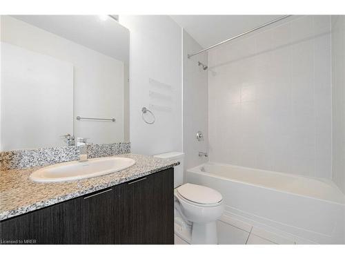 509-2910 Highway 7, Vaughan, ON - Indoor Photo Showing Bathroom