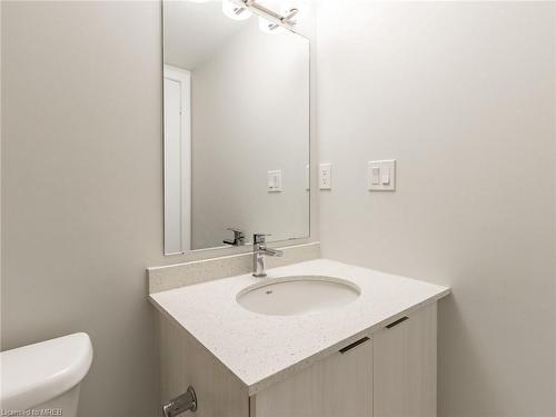 22-200 Malta Avenue, Brampton, ON - Indoor Photo Showing Bathroom