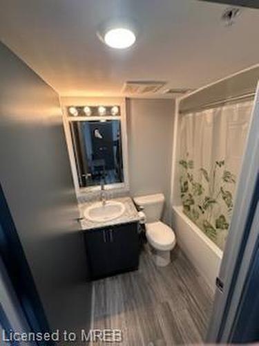 H507-275 Larch Street E, Waterloo, ON - Indoor Photo Showing Bathroom