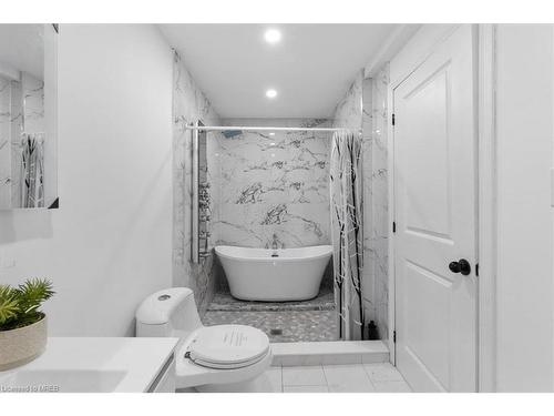 2425 County Road 3, Prince Edward, ON - Indoor Photo Showing Bathroom
