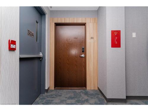 3010-60 Frederick Street Street, Kitchener, ON - Indoor Photo Showing Other Room
