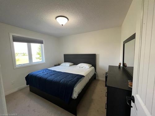 1024 Alberni Road, Woodstock, ON - Indoor Photo Showing Bedroom
