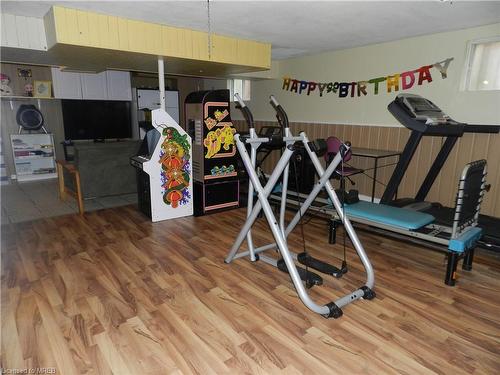 12 Hearthside Crescent, Stoney Creek, ON - Indoor Photo Showing Gym Room