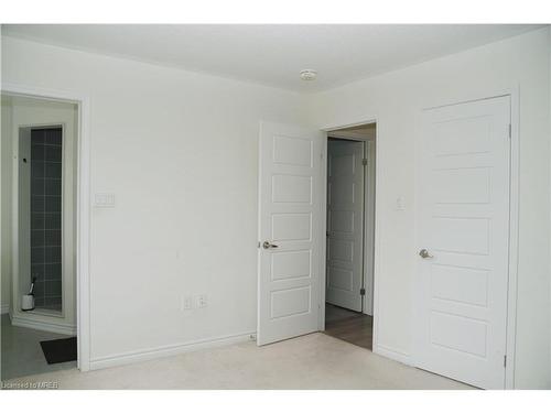 264 Waterbrook Lane, Kitchener, ON - Indoor Photo Showing Other Room