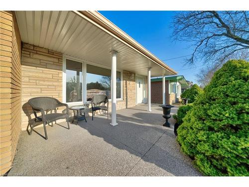 5 Rapallo Drive, Hamilton, ON - Outdoor With Deck Patio Veranda