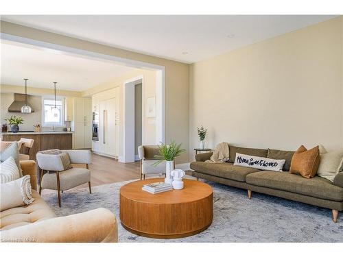 101 Stoneleigh Drive, The Blue Mountains, ON - Indoor Photo Showing Living Room