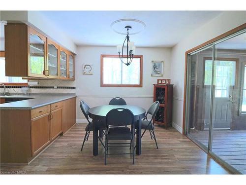 4555 Beechwood Road, Niagara Falls, ON - Indoor Photo Showing Dining Room