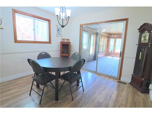 4555 Beechwood Road, Niagara Falls, ON - Indoor Photo Showing Dining Room