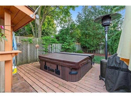 6484 Miller'S Grove, Mississauga, ON - Outdoor With Deck Patio Veranda With Exterior