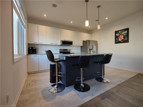 125 Sebastian Street, The Blue Mountains, ON - Indoor Photo Showing Kitchen