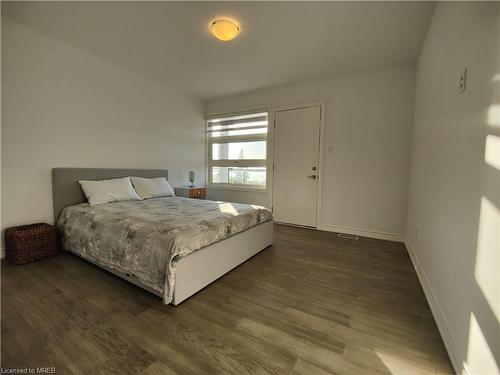 125 Sebastian Street, The Blue Mountains, ON - Indoor Photo Showing Bedroom