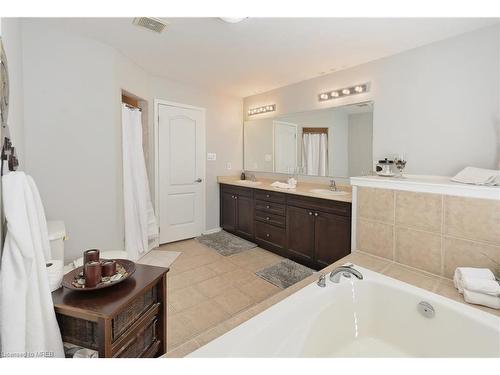 974 Seivert Place, Milton, ON - Indoor Photo Showing Bathroom