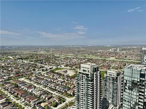4705-4011 Brickstone Mews Mews, Mississauga, ON - Outdoor With View