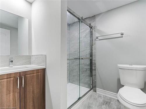 32 Seaton Place Drive N, Stoney Creek, ON - Indoor Photo Showing Bathroom