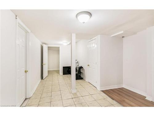 18 Stephanie Avenue, Brampton, ON - Indoor Photo Showing Other Room