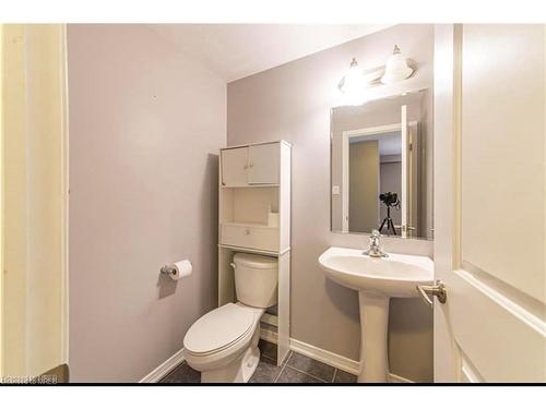 346 Apple Hill Crescent, Kitchener, ON - Indoor Photo Showing Bathroom