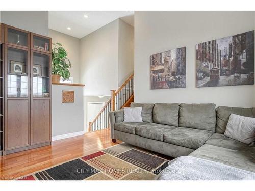 A-238 Woodhaven Road, Kitchener, ON - Indoor Photo Showing Living Room