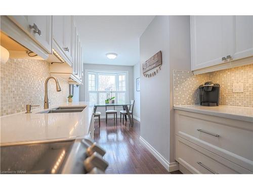 974 Raintree Lane, Mississauga, ON - Indoor Photo Showing Kitchen With Double Sink