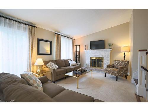 974 Raintree Lane, Mississauga, ON - Indoor Photo Showing Living Room With Fireplace