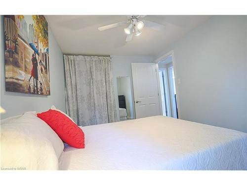 974 Raintree Lane, Mississauga, ON - Indoor Photo Showing Bedroom