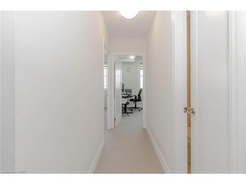 729-665 Cricklewood Drive, Mississauga, ON - Indoor Photo Showing Other Room