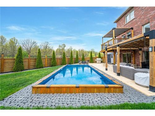 8799 Dogwood Crescent Crescent, Niagara Falls, ON - Outdoor With Deck Patio Veranda With Backyard