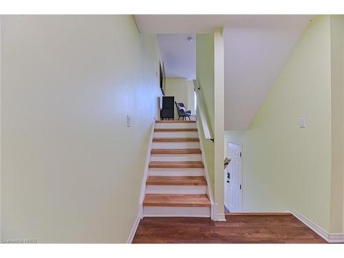 E-31-110 Activa Avenue, Kitchener, ON - Indoor Photo Showing Other Room