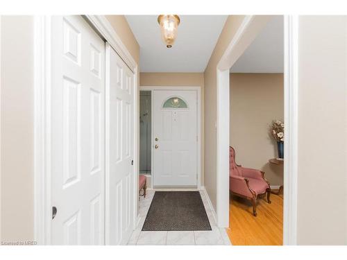 15 Hyland Avenue, Georgetown, ON - Indoor Photo Showing Other Room