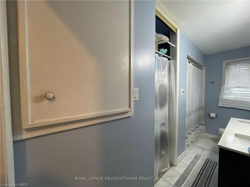 21 Swanhurst Boulevard, Mississauga, ON - Indoor Photo Showing Bathroom