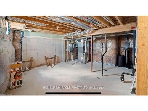 100 Hollywood Court Court, Cambridge, ON - Indoor Photo Showing Basement