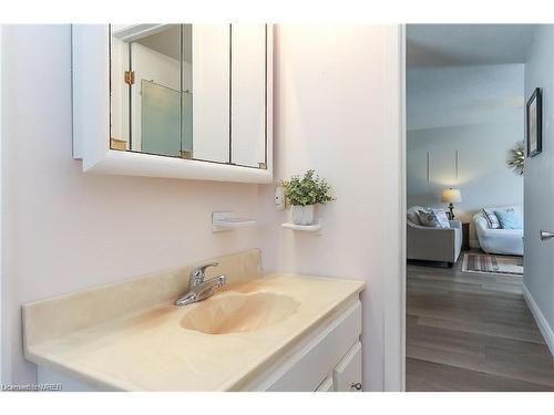 338 Oxbow Park Drive, Wasaga Beach, ON - Indoor Photo Showing Bathroom