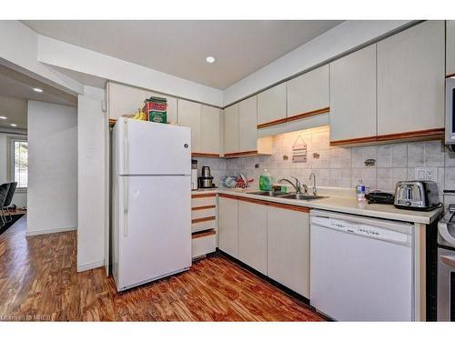 30 Maxwell Drive, Kitchener, ON - Indoor Photo Showing Kitchen With Double Sink