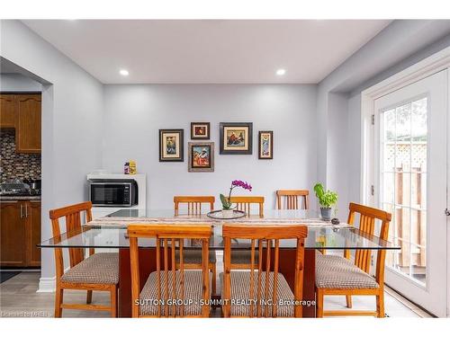 21 Carter Drive, Brampton, ON - Indoor Photo Showing Dining Room