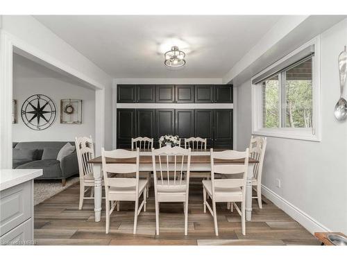 9 Fagan Drive, Halton Hills, ON - Indoor Photo Showing Dining Room