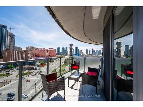 1002-60 Absolute Avenue, Mississauga, ON - Outdoor With Balcony With Exterior