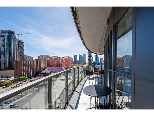 1002-60 Absolute Avenue, Mississauga, ON - Outdoor With Balcony With Exterior