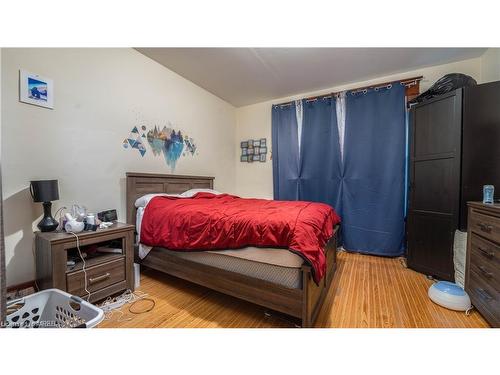 117 William Street, Brantford, ON - Indoor Photo Showing Bedroom