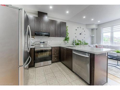 785 Megson Terrace, Milton, ON - Indoor Photo Showing Kitchen With Upgraded Kitchen